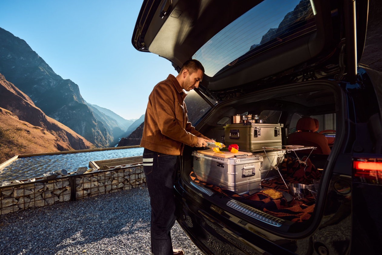 18cf09cf4205477bbae86b43b10ae93d